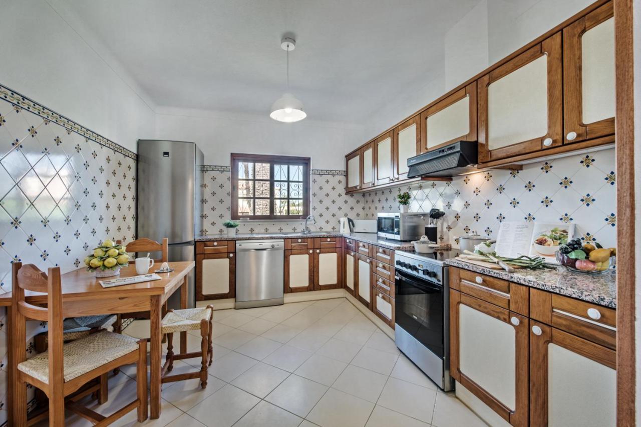 Iris By Algarve Villa Holidays Gale  Exterior photo